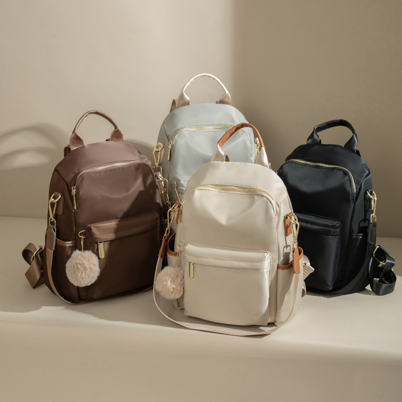 Rucsac - stil urban simplu, țesătură Oxford, închidere cu fermoar, buzunare interioare: buzunar cu fermoar și buzunar pentru telefon, cu strat intermediar