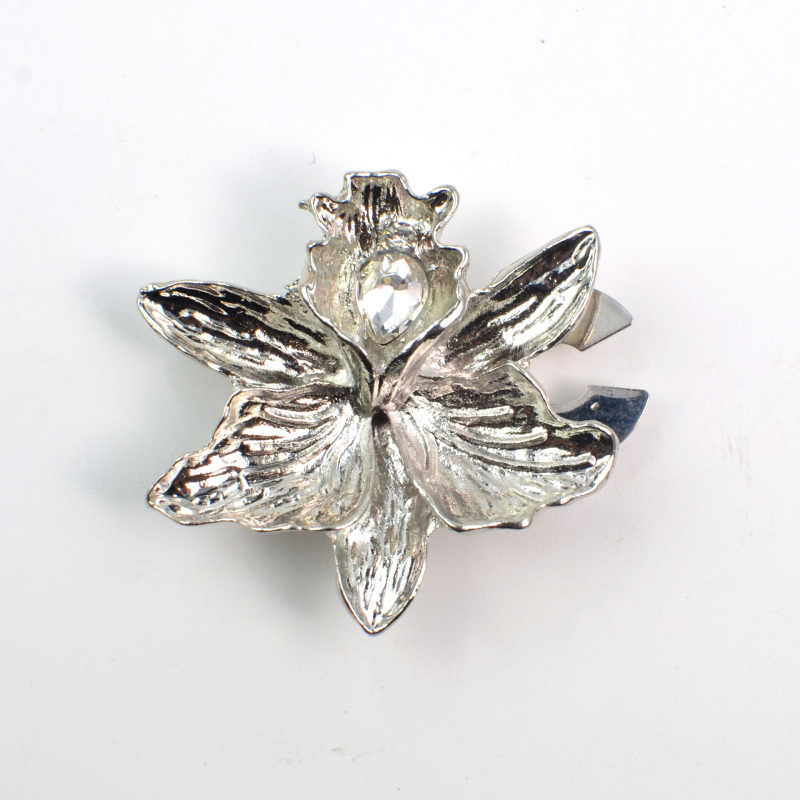 Buton de manșetă – aliaj, formă de floare, diamante încrustate, stil fashion OL, BC193