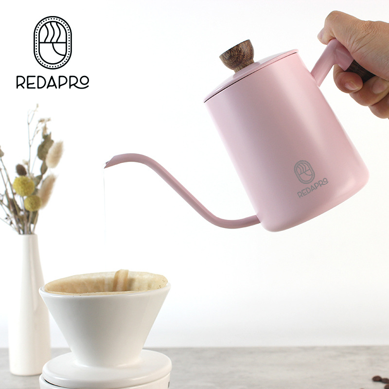 Χειροκίνητος καφετιέρα pour-over με λεπτό στόμιο τύπου gooseneck και ξύλινο χερούλι σε σχήμα φτερού κοτόπουλου, ανοξείδωτο ατσάλι, 600 ml, ελαφρώς πολυτελές στυλ