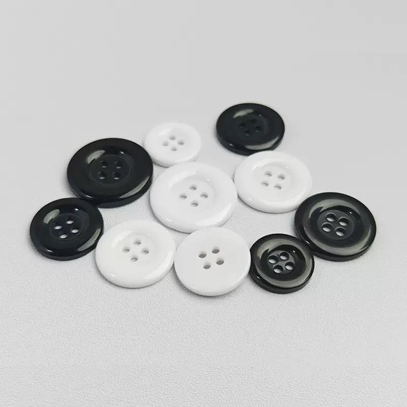 Buton din rășină cu patru găuri pentru cămăși și paltoane, vopsibil, potrivit pentru uniforme
