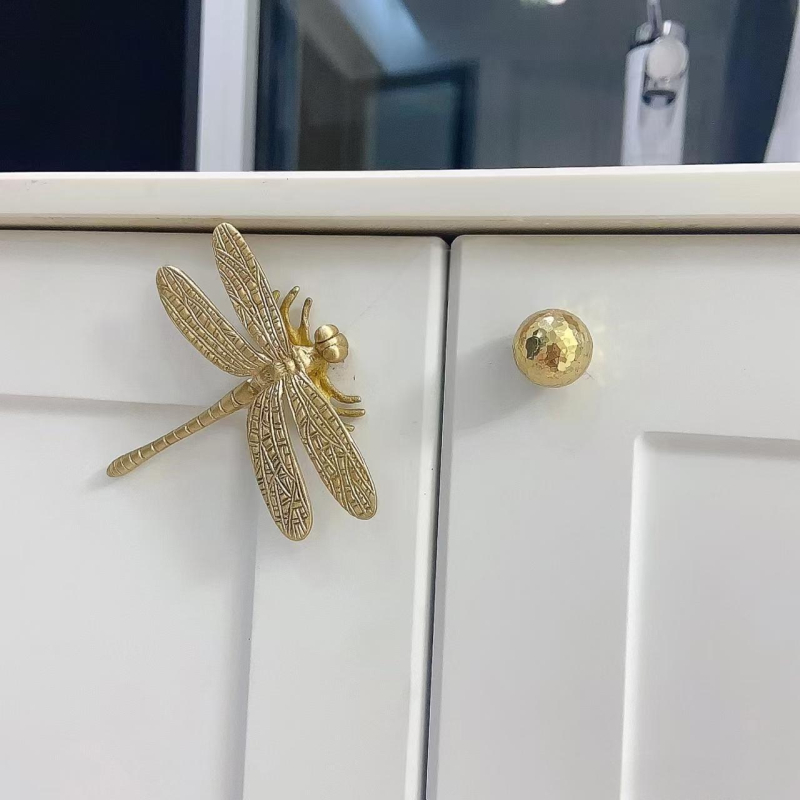 Kromirana kljuka za ladicu u francuskom stilu s medvjedićem, dragonfly i Mickey, srebrno-zlatni retro namještaj