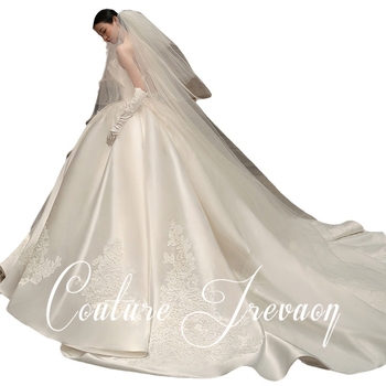 Váll nélküli esküvői ruha, hercegnői sziluett, hosszú szoknya, középső derék, poliészter keverék