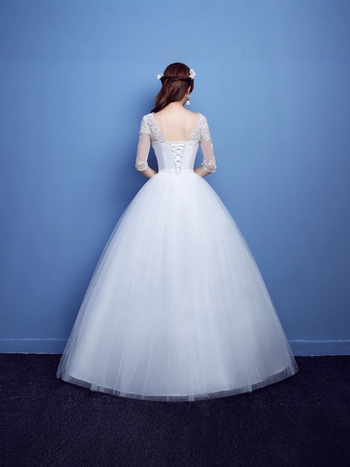 Esküvői ruha egy vállú, hosszú, ¾-ujjas, kristályhomok puha hálószövettel satin, 100% poliészter