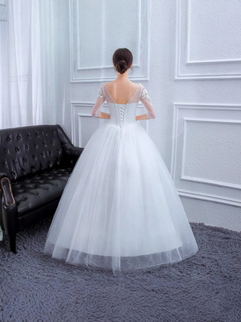 Egy vállú menyasszonyi ruha, hálószövet, 100% poliészter, hosszú szoknya, téli 2025