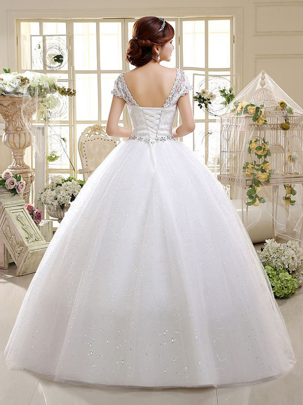 Δαντελένιο νυφικό, 80% πολυεστέρας / 20% πολυπροπυλένιο, μανίκια 3/4, σιλουέτα πριγκίπισσα, μέση στη μέση