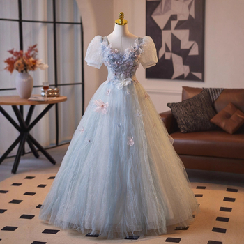 Estélyi ruha hercegnő-stílusú, magas derék, hosszú szoknya, hercegnő ujjak, poliészter 30-50% tartalom