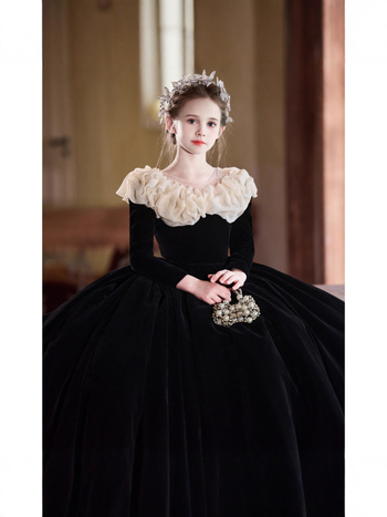 Детска рокля принцеса за сватбена цветница и пиано изпълнение — основна тъкан: зайче пух (91–95%), смесени химични влакна, подплата полиестер