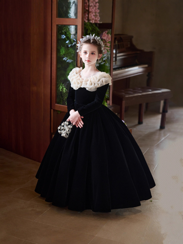 Детска рокля принцеса за сватбена цветница и пиано изпълнение — основна тъкан: зайче пух (91–95%), смесени химични влакна, подплата полиестер