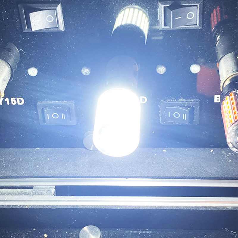 Automobilinė LED stabdomoji šviesa 144SMD, 12-24V, 30W, 3000 lm, 6000K, integruota lemputė, aliuminis + plastikas