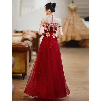 rochie de mireasă talie înaltă, mâneci 3/4, fustă lungă, siluetă prințesă