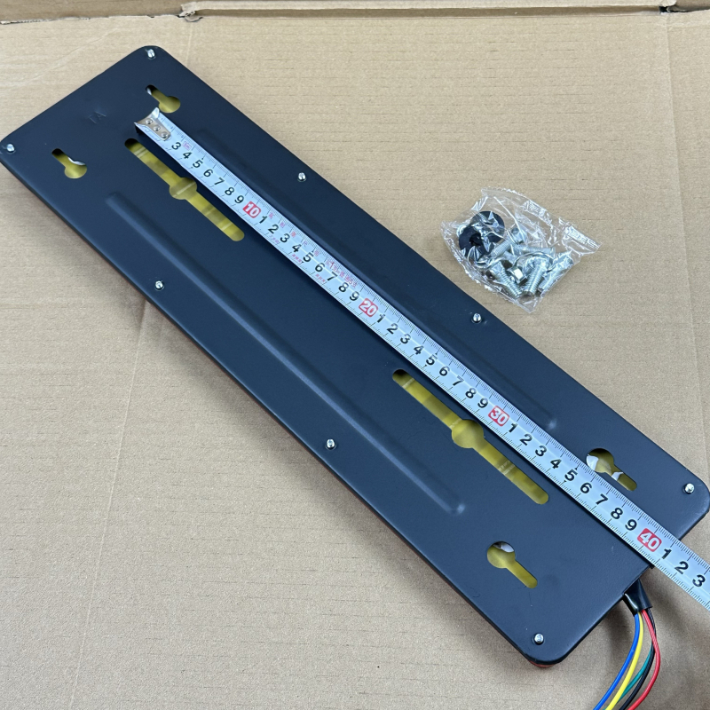 LED stražnja svjetiljka za kamion, 24V, LED izvor svjetla, vijek trajanja 20000 h, Dio Tb-778100178495