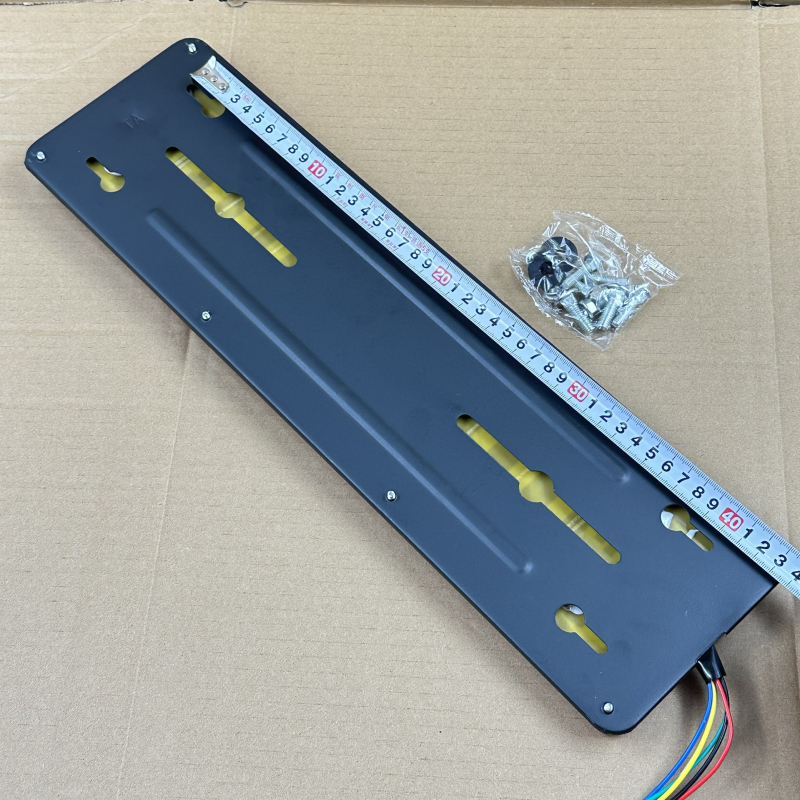 LED stražnja svjetiljka za kamion, 24V, LED izvor svjetla, vijek trajanja 20000 h, Dio Tb-778100178495