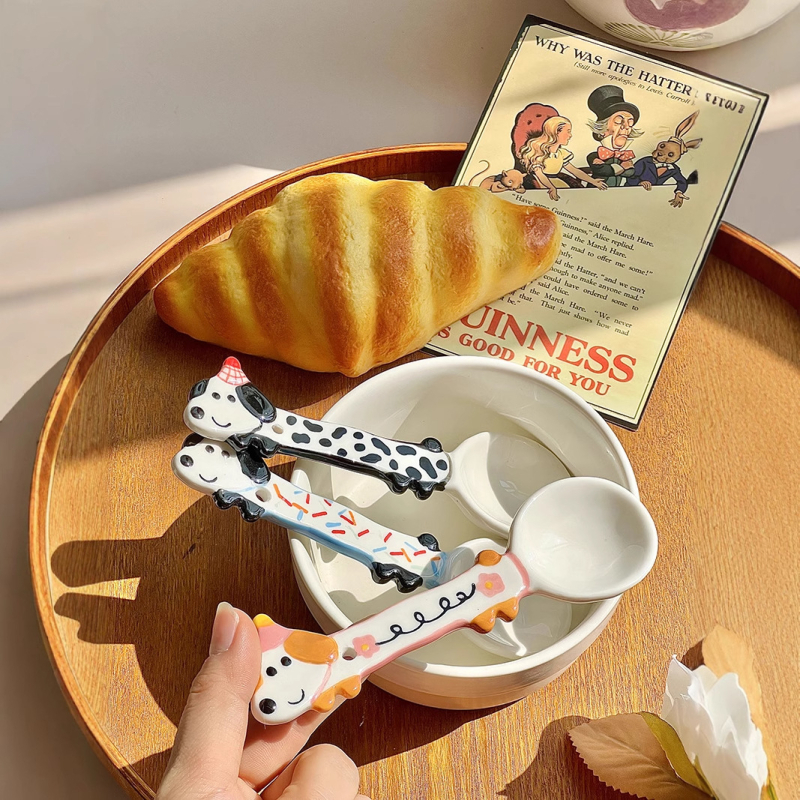 Set ceramic linguri cu design desen animat de câine – linguri pentru cafea, supă, orez și desert