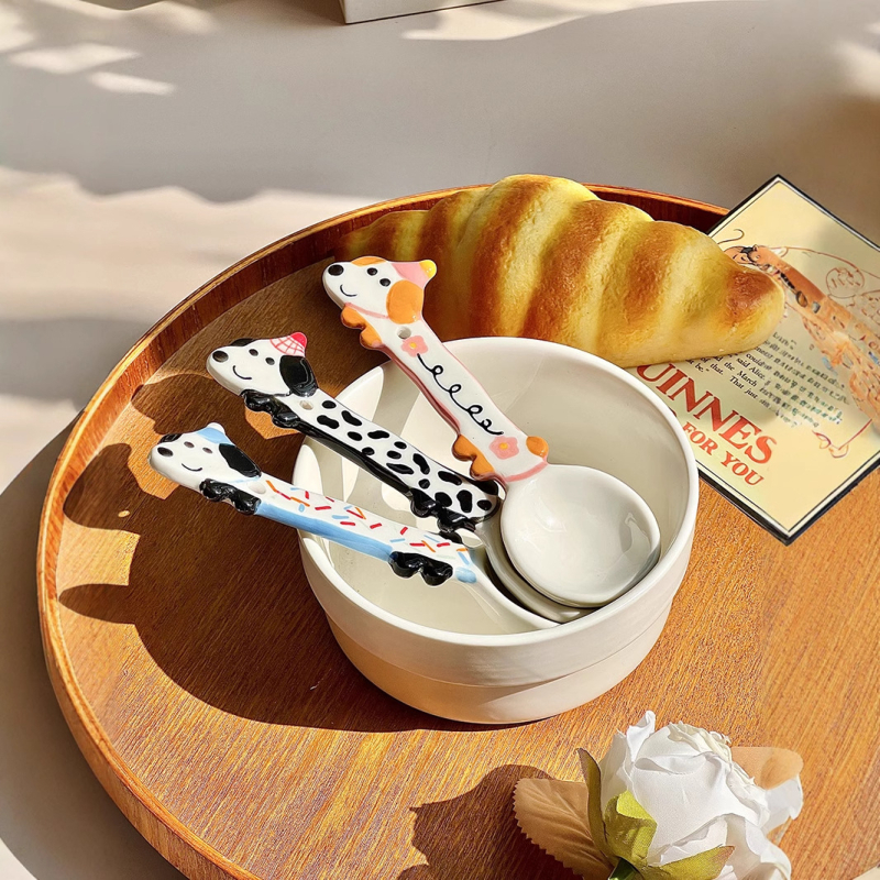 Set ceramic linguri cu design desen animat de câine – linguri pentru cafea, supă, orez și desert