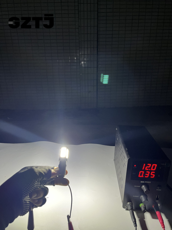 Automobilio LED stabdymo lemputė 1156/1157/T20/S25, 2835 SMD, 12-24V, 1320 lm, 80 000 val.