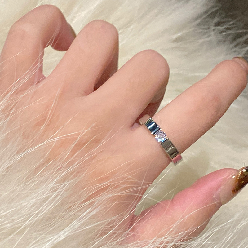 Inel din oțel titan pentru femei – Yinting, stil avansat, design minimalist