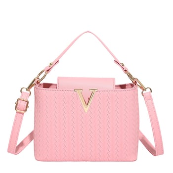 Crossbody torbica, horizontalan kvadratni oblik, PU koža, magnetsko zatvaranje, unutarnja podstava od sintetičke kože, gradski minimalistički stil