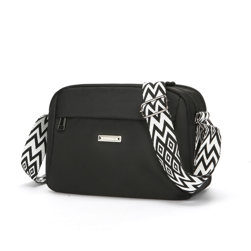 Ženska crossbody torba od najlona; horizontalni kvadratni oblik; zatvarač; Oxford podstava; laminirani unutarnji džep