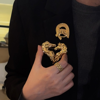 Broșă din cupru placat cu aur, cap de cal zodiac, motiv inimă, stil retro, accesoriu pentru femei
