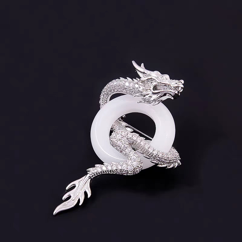 Broš Dragon Zodijak od legure – elektroplatiranje, memorijalno i dekorativno, jesen 2023
