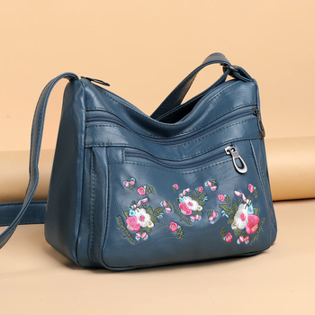 Prešivana PU kožna crossbody torba, meka tekstura, velika kapacitet, zatvaranje na zip, unutarnji džep s zipom i džep za dokumente, podstava od poliestera, horizontalni kvadratni oblik, dvostruke naramenice, proljeće 2025
