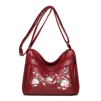 Prešivana PU kožna crossbody torba, meka tekstura, velika kapacitet, zatvaranje na zip, unutarnji džep s zipom i džep za dokumente, podstava od poliestera, horizontalni kvadratni oblik, dvostruke naramenice, proljeće 2025