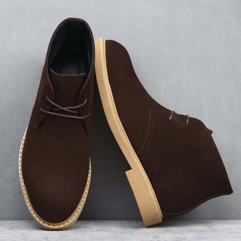 Мартин ботинки от набук кожа, гумирана подметка, средно високи, с връзки, зимен модел