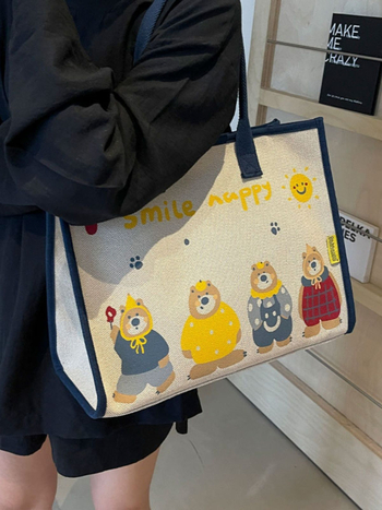 Unisex torbica za ruku | poliester, platnena podstava, kružnog oblika, otvor tipa kapka, laminirani zatvarač s unutarnjom džepom, unutarnja džep, jedna naramenica, mekana konstrukcija, proljeće 2025