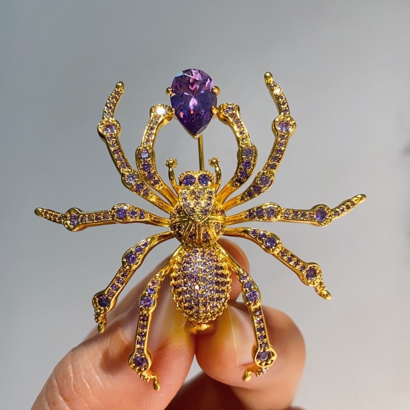 DiliXue Spider broš, pozlaćena s cirkonima, originalni dizajn, luksuzni dodatak za svečano odijelo, Halloween