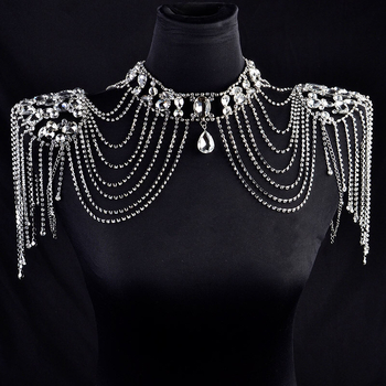 Колието с изкуствен кристал, ръчна изработка, кръстосана верига, ромбовидна и капковидна геометрия, тегло около 350 г