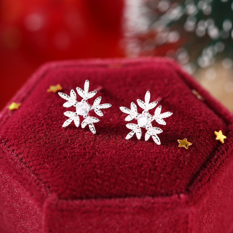 Комплект колие и обици със снежен мотив от сребро 925, O-верига, висулка от сребро, тегло 1.9 g