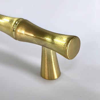 UP-4078 Λαβή ντουλαπιού μπάνιου από κράμα ψευδαργύρου, ηλεκτροπλατιωμένη, με πολλές τρύπες