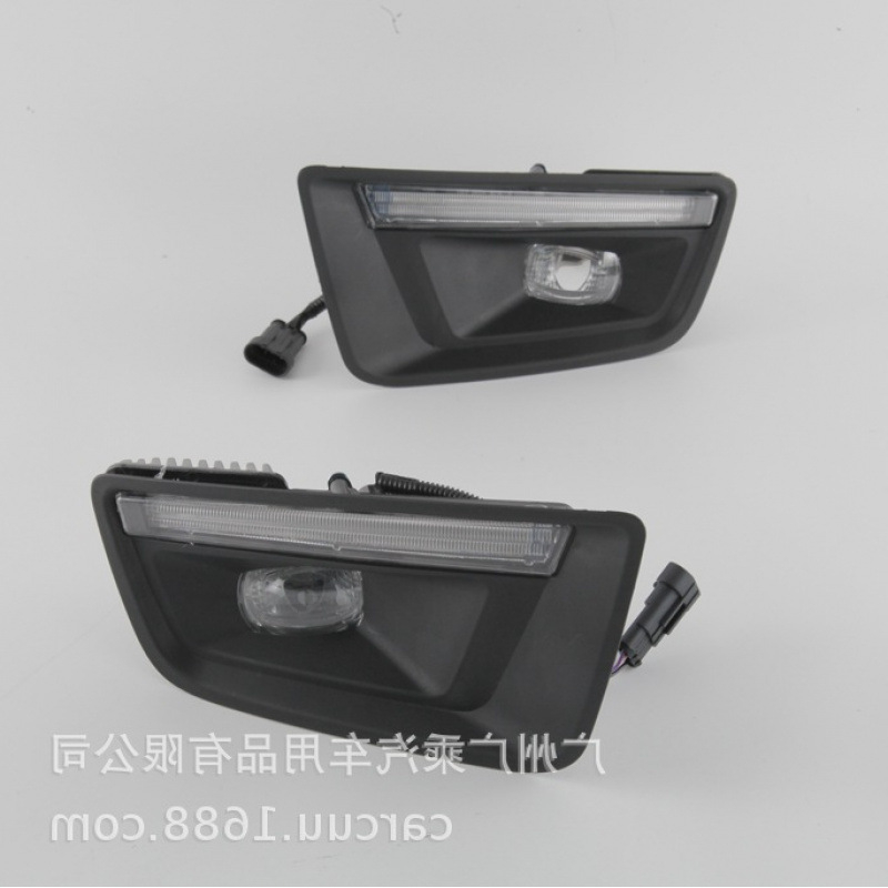 LED dienos žibintai Toyota Hilux 21-22 | 12V, 6000 lm, ABS, 50000 h tarnavimo laikas