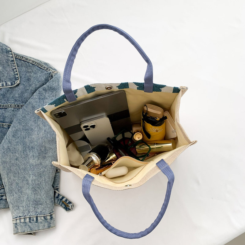 Kabelka na rameno z bavlny a ľanu, mestský štýl, vodorovný štvorcový tvar, magnetické zapínanie, vnútorná kapsa so zipsom