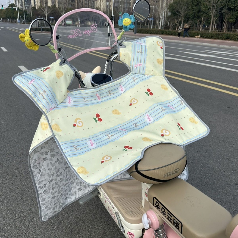 Cuvertură anti-vânt pentru vehicule electrice — material plastic, marcă Unique, imprimare logo disponibil