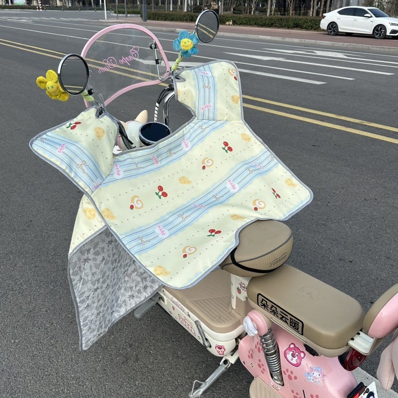 Cuvertură anti-vânt pentru vehicule electrice — material plastic, marcă Unique, imprimare logo disponibil