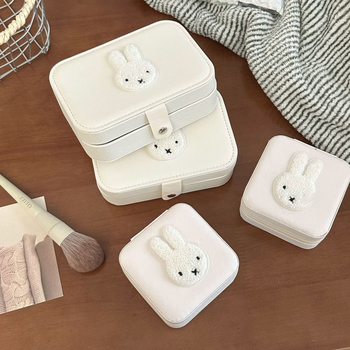 Slatka kutija za nakit sa zekom – prijenosna stolna kutija za pohranu nakita (PU), 1 sloj, Otporna na prašinu, za naušnice, prstene i lančiće.