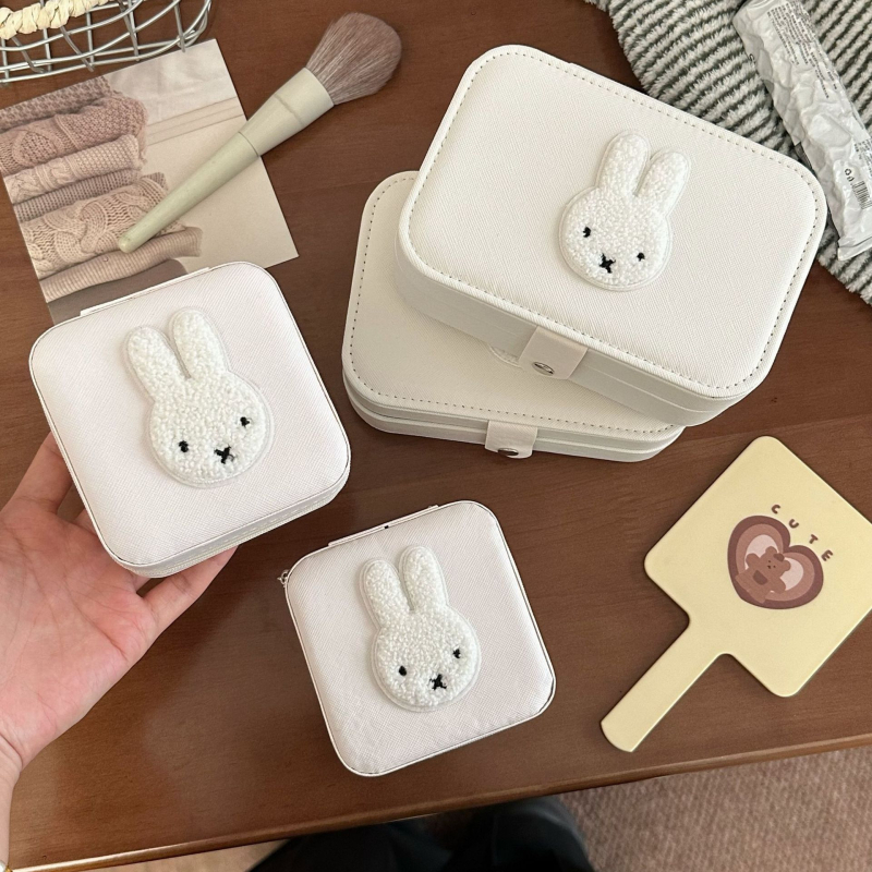 Slatka kutija za nakit sa zekom – prijenosna stolna kutija za pohranu nakita (PU), 1 sloj, Otporna na prašinu, za naušnice, prstene i lančiće.