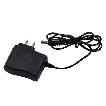 Tápellátó adapter több kimenettel: 5V1A; 9V0.6A LED világításhoz; 12V0.5A/0.7A szépség eszközökhez, rádióhoz és megfigyelő kamerához.