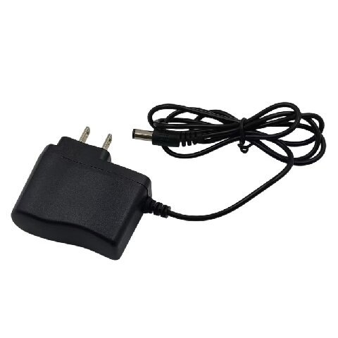 Tápellátó adapter több kimenettel: 5V1A; 9V0.6A LED világításhoz; 12V0.5A/0.7A szépség eszközökhez, rádióhoz és megfigyelő kamerához.