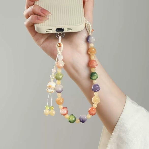 Lanț de telefon gradient cu mărgele și pandant drăguț cu animal, lucrat manual din plastic/rezină, stil șnur pentru încheietură, model animale mici, toamna 2025
