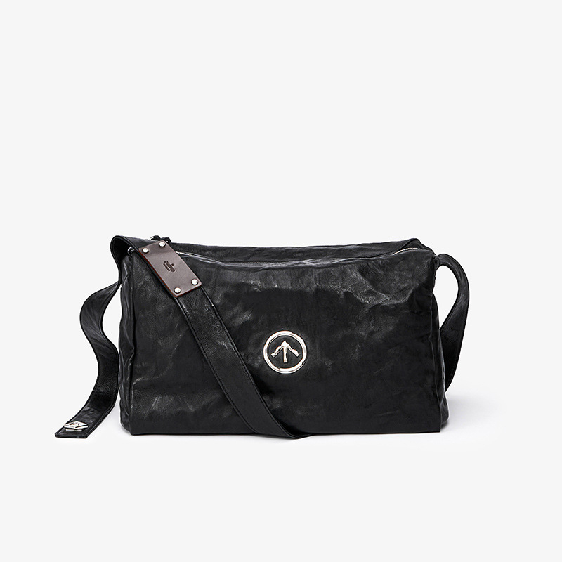 Grotto Unisex Crossbody Torba od Prave Kože — Prvi Sloj Kože, Veliki Kapacitet