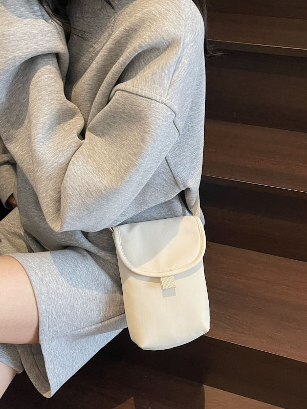 Geantă de umăr unisex din nylon, formă verticală pătrată, închidere magnetică, buzunar pentru telefon