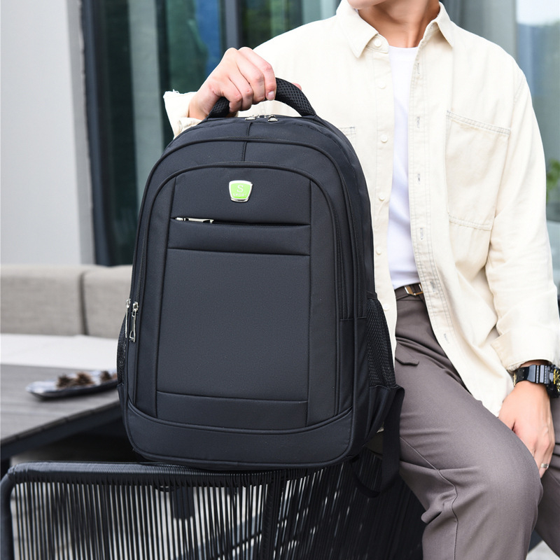 Ruksak od Oxford materijala, unisex, kapacitet 36–55 L, stil poslovni elitni, dišuće naramenice