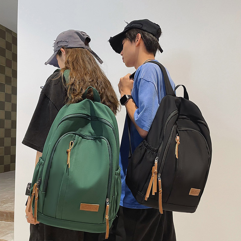 Ruksak za prijenosno računalo, Ulzzang korejskog stila, jednostavan dizajn, velik kapacitet; Materijal: najlon; Kapacitet: ispod 20L; Unutarnja podstava: platno; PVC detalji