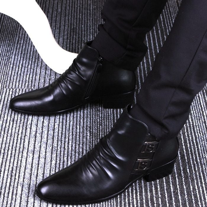 Ghete de bărbați, stil Martin, stil coreean, înălțire interioară, partea superioară din piele split