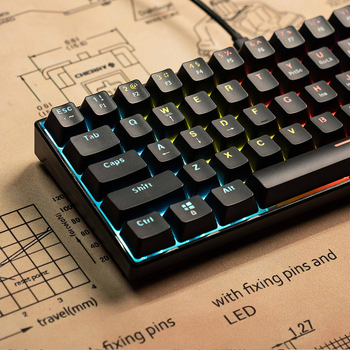 Mechanická klávesnica, 61 kláves, káblové USB pripojenie, zmiešané podsvietenie, mechanický spínač