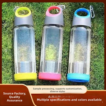 Stiklinė vandens buteliukas su nešiojimo žiedu, cilindrinė forma, borosilikato stiklas, atsparus nuotėkiams ir karščiui, dangtelis