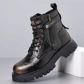 Ghete Martin de iarnă pentru bărbați — partea superioară din piele de vițel primă, căptușeală din lână de oaie, branț din pluș sintetic, talpă din cauciuc, înălime medie la gleznă