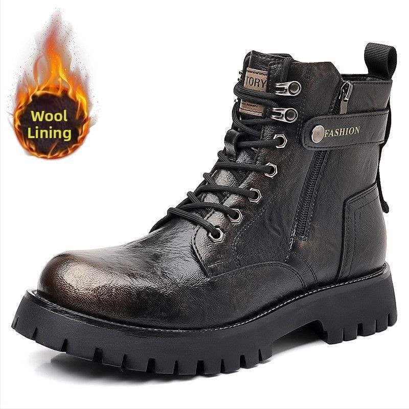 Ghete Martin de iarnă pentru bărbați — partea superioară din piele de vițel primă, căptușeală din lână de oaie, branț din pluș sintetic, talpă din cauciuc, înălime medie la gleznă